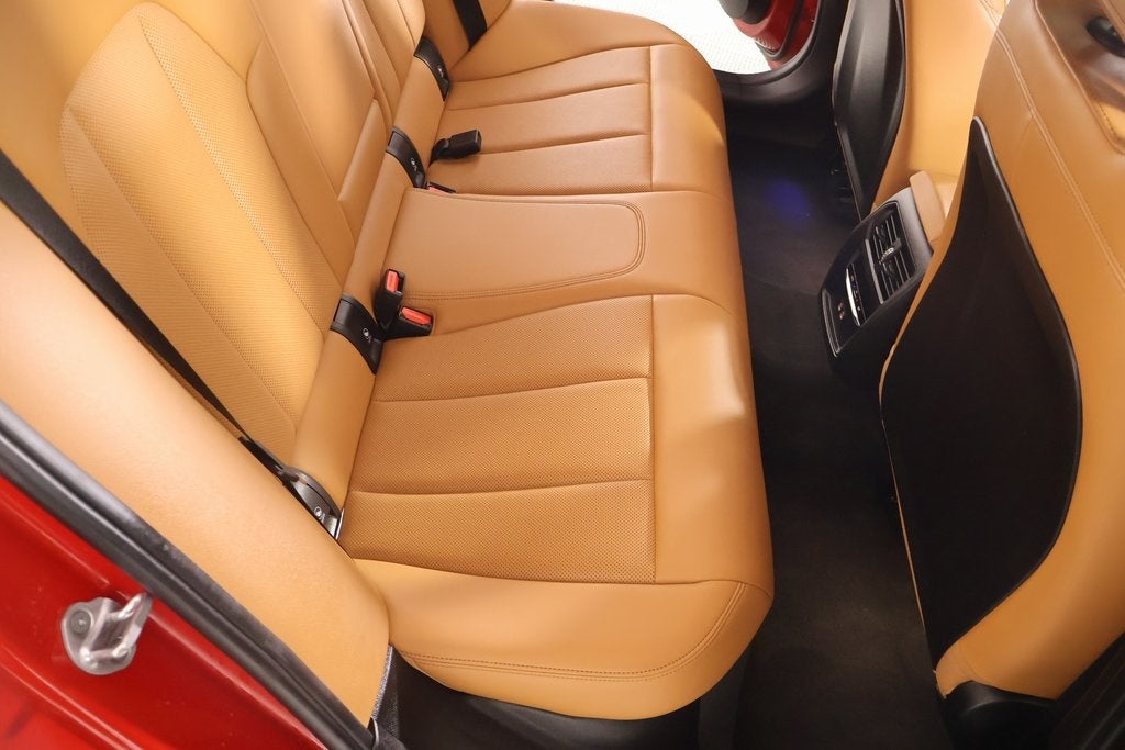 2024 BMW 330i 330i xDrive