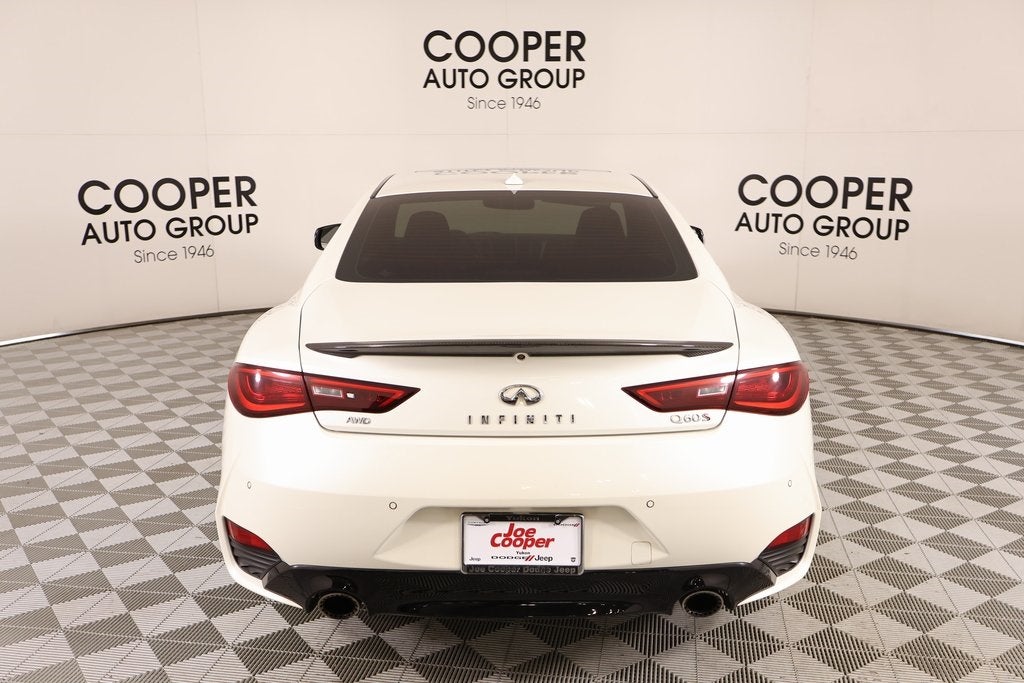 2019 INFINITI Q60 Red Sport 400