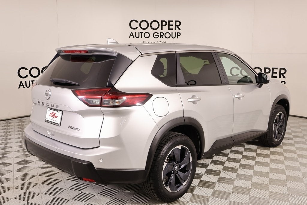 2024 Nissan Rogue SV