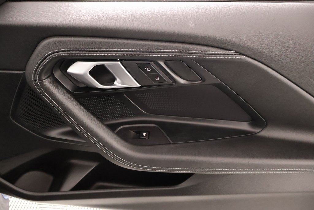 2025 BMW 2 Series 230i xDrive 2D Coupe