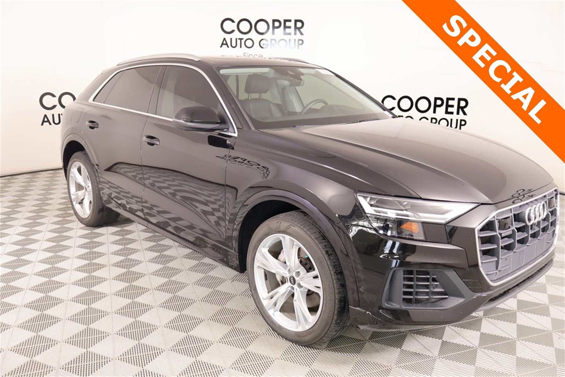 2022 Audi Q8 55 Premium Plus quattro