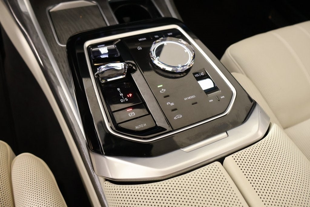 2024 BMW 7 Series 760i xDrive M Sport PRO