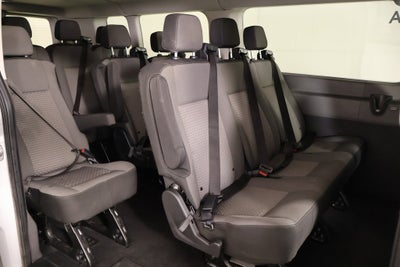 2023 Ford Transit Passenger Wagon XLT
