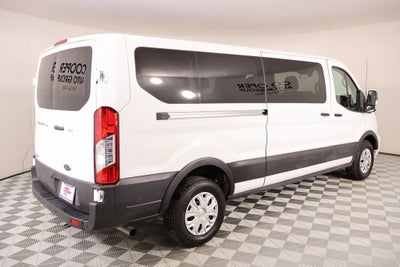 2023 Ford Transit Passenger Wagon XLT