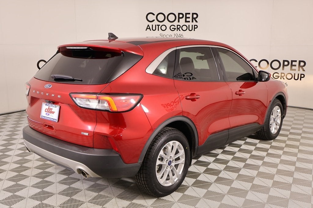 2021 Ford Escape SE Hybrid