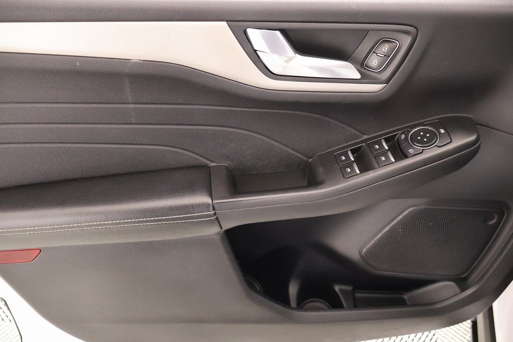 2021 Ford Escape SE Hybrid