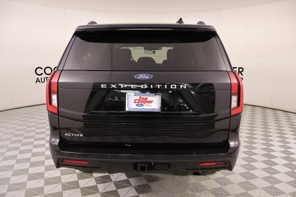 2025 Ford Expedition Active