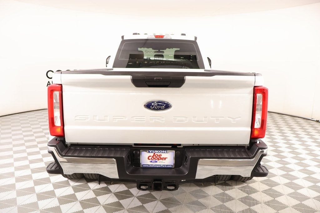 2025 Ford Super Duty F-350 DRW XL