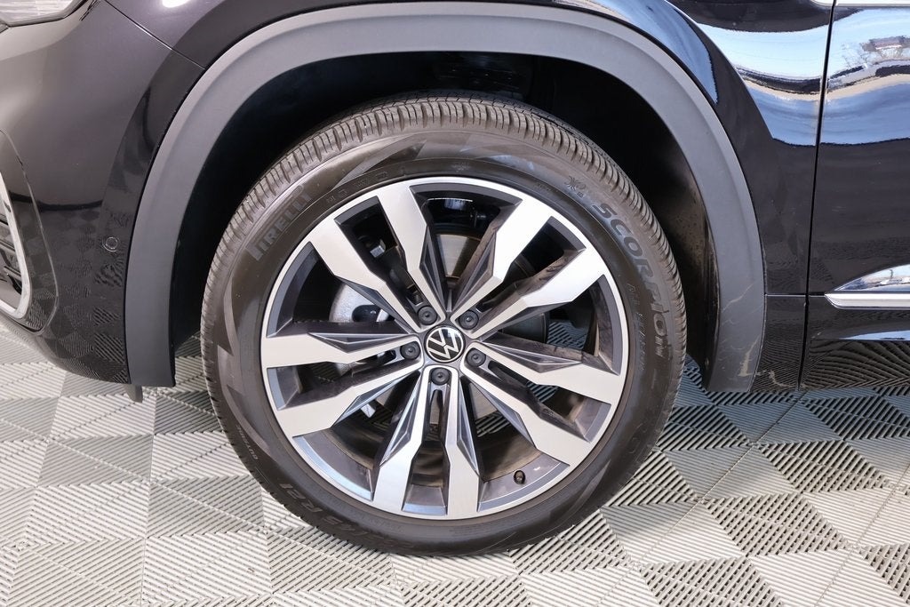 2023 Volkswagen Atlas Cross Sport 3.6L V6 SEL Premium R-Line