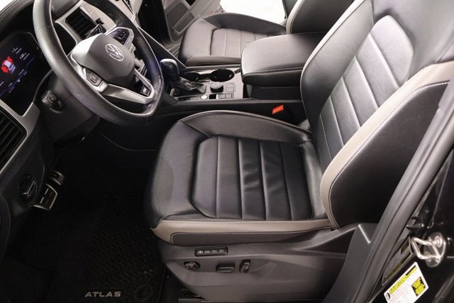2023 Volkswagen Atlas Cross Sport 3.6L V6 SEL Premium R-Line