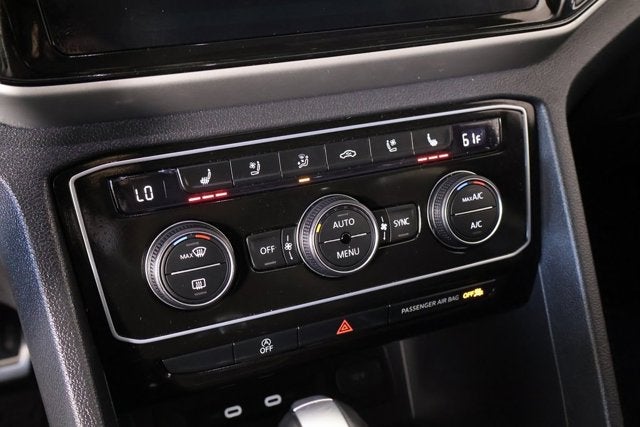 2023 Volkswagen Atlas Cross Sport 3.6L V6 SEL Premium R-Line