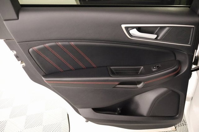 2022 Ford Edge ST Line