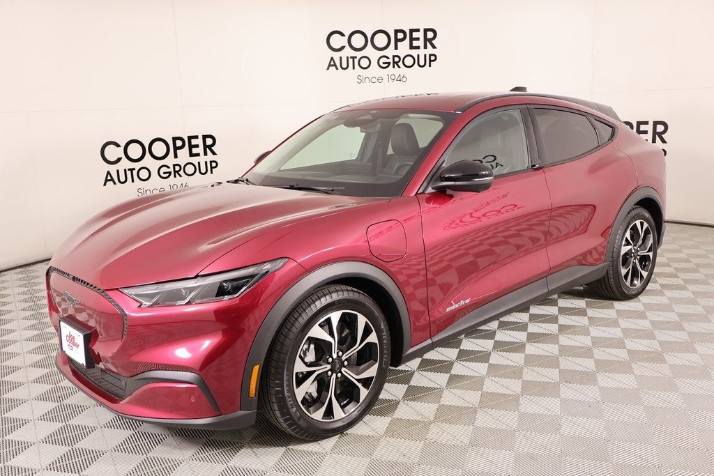 2025 Ford Mustang Mach-E Select