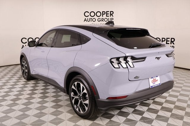 2025 Ford Mustang Mach-E Select