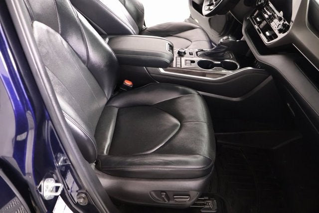 2022 Toyota Highlander Limited