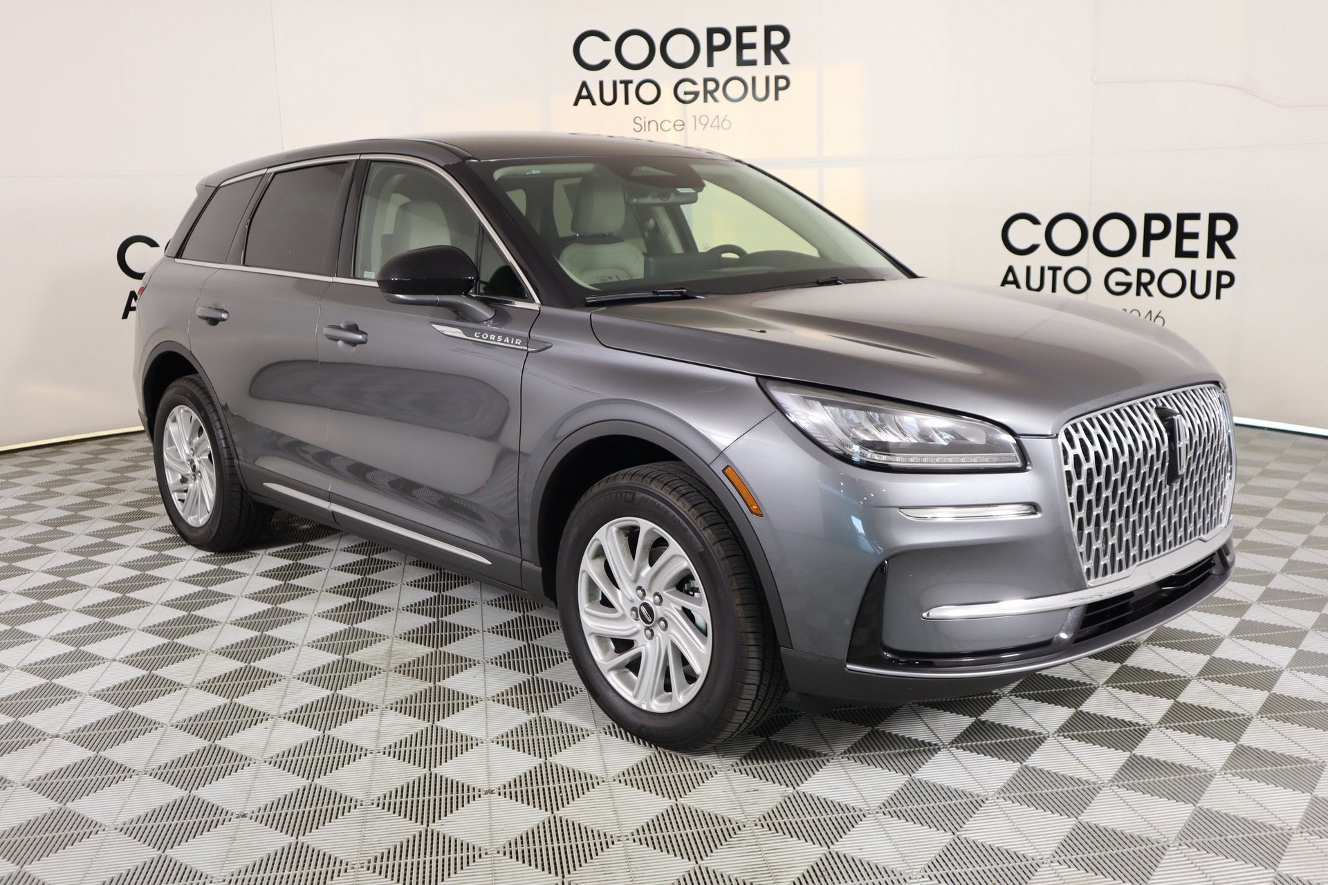 2025 Lincoln Corsair Premiere