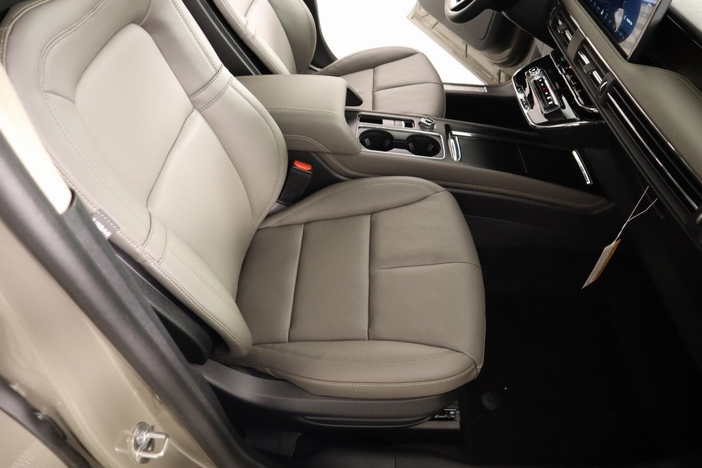 2025 Lincoln Corsair Reserve