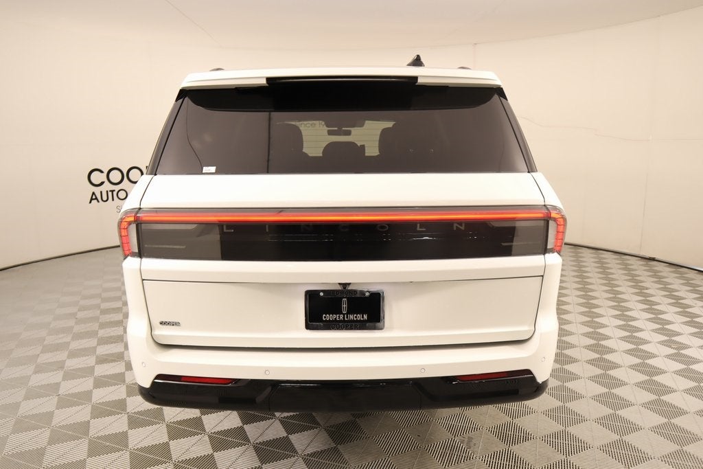 2025 Lincoln Navigator Reserve