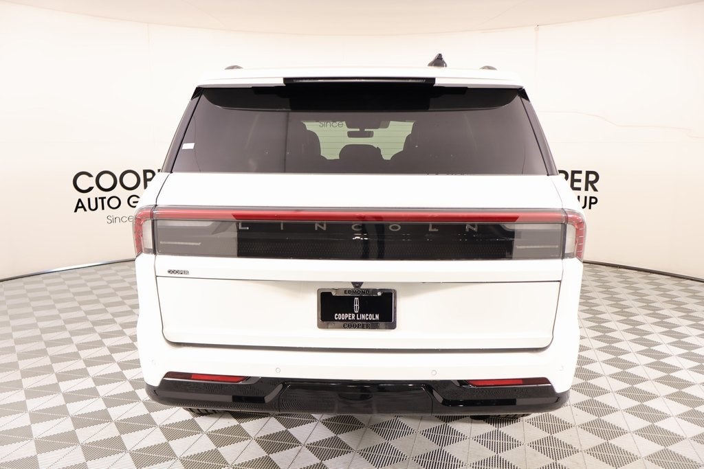 2025 Lincoln Navigator Reserve