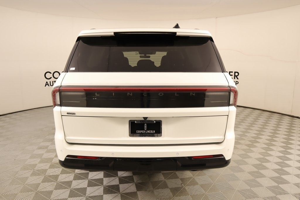 2025 Lincoln Navigator Reserve