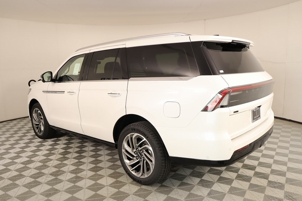2025 Lincoln Navigator Reserve