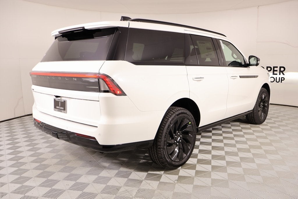 2025 Lincoln Navigator Reserve