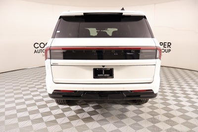 2025 Lincoln Navigator Reserve