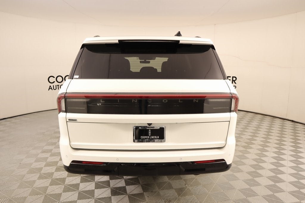 2025 Lincoln Navigator Reserve