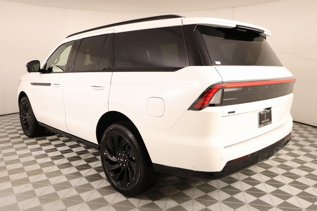 2025 Lincoln Navigator Reserve