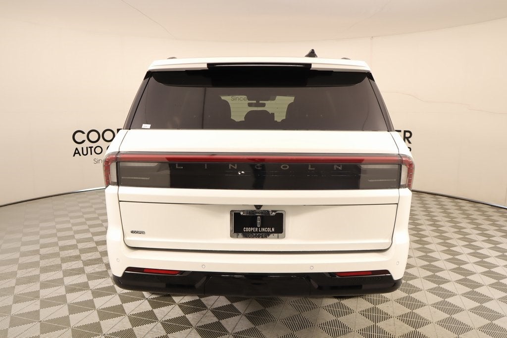 2025 Lincoln Navigator Reserve