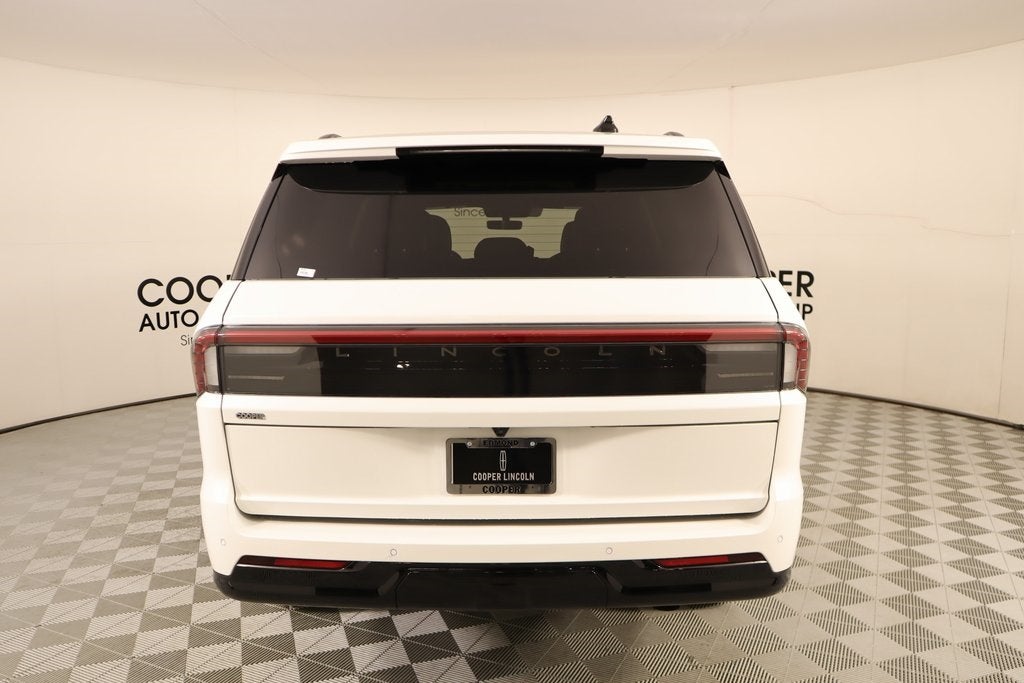 2025 Lincoln Navigator Reserve