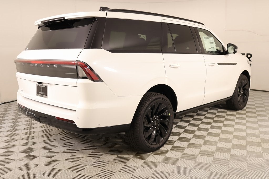 2025 Lincoln Navigator Reserve