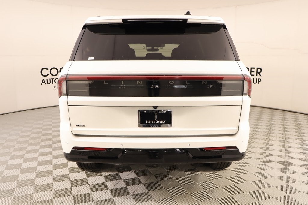 2025 Lincoln Navigator Reserve