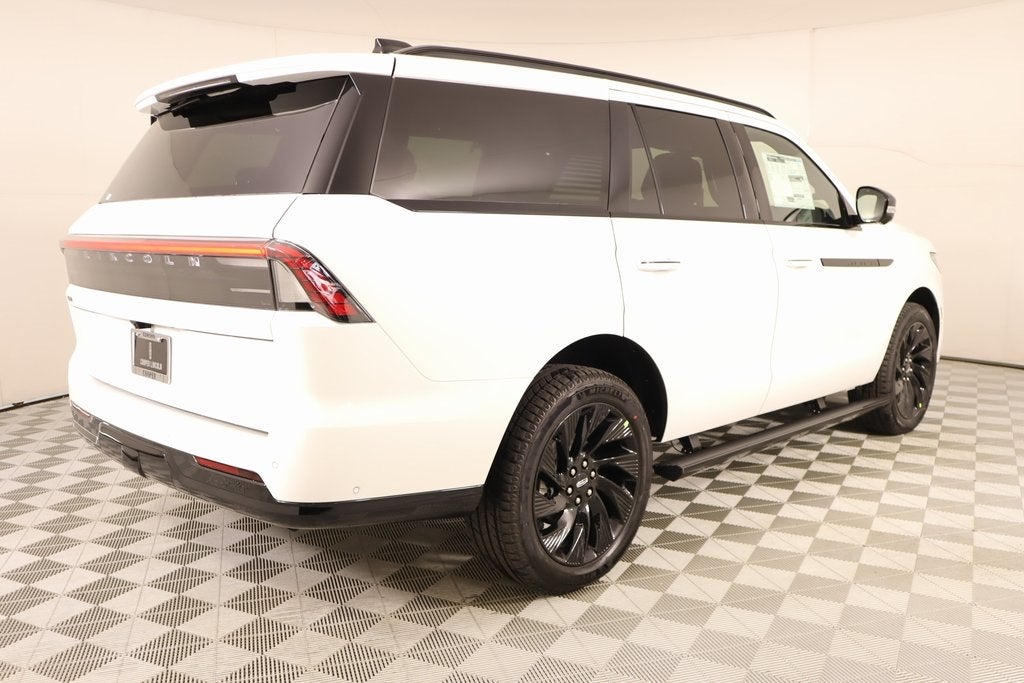 2025 Lincoln Navigator Reserve