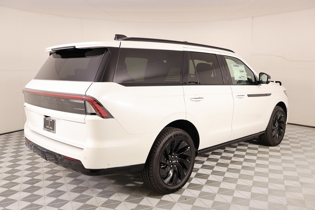 2025 Lincoln Navigator Reserve