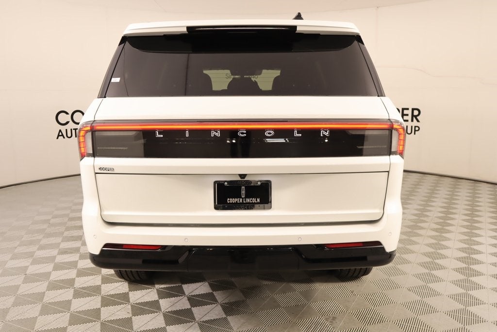 2025 Lincoln Navigator Reserve