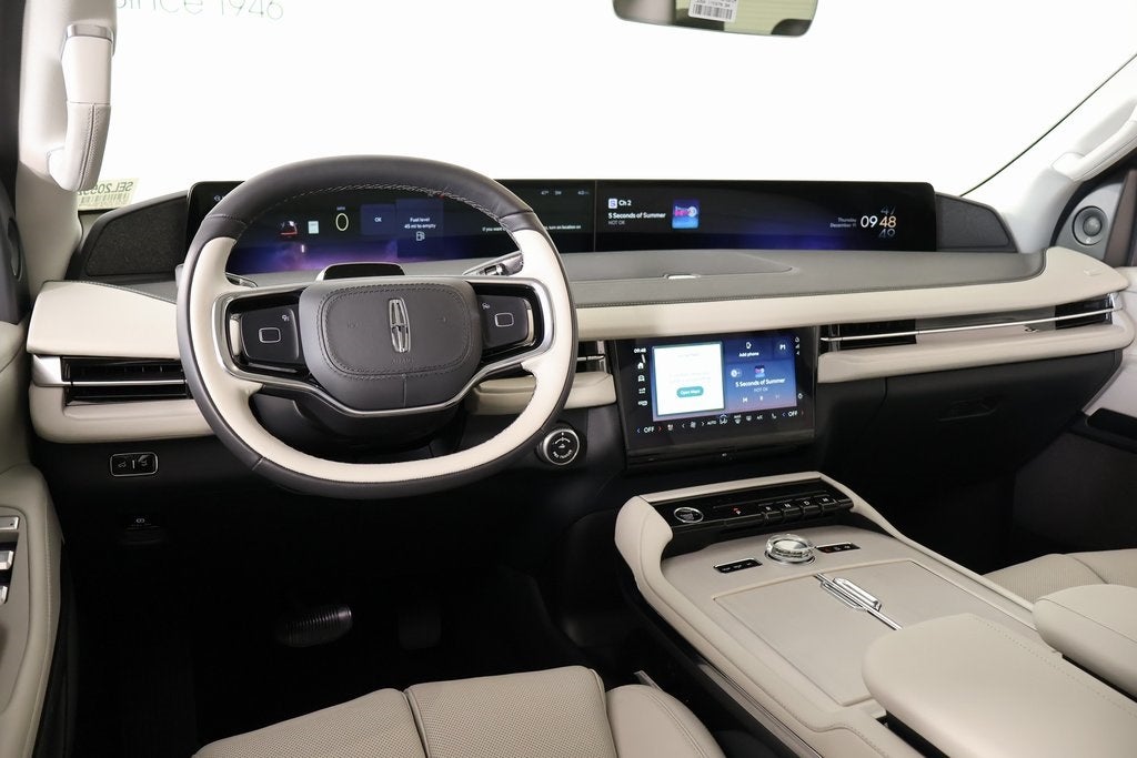 2025 Lincoln Navigator Reserve