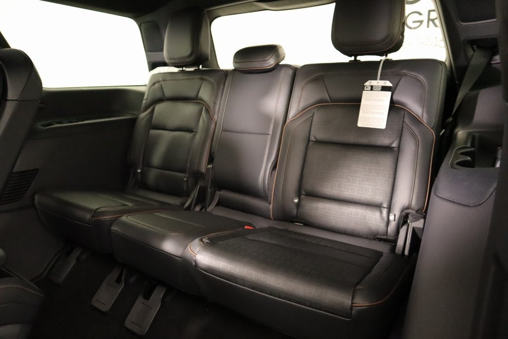 2025 Lincoln Navigator Black Label