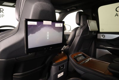 2025 Lincoln Navigator Black Label