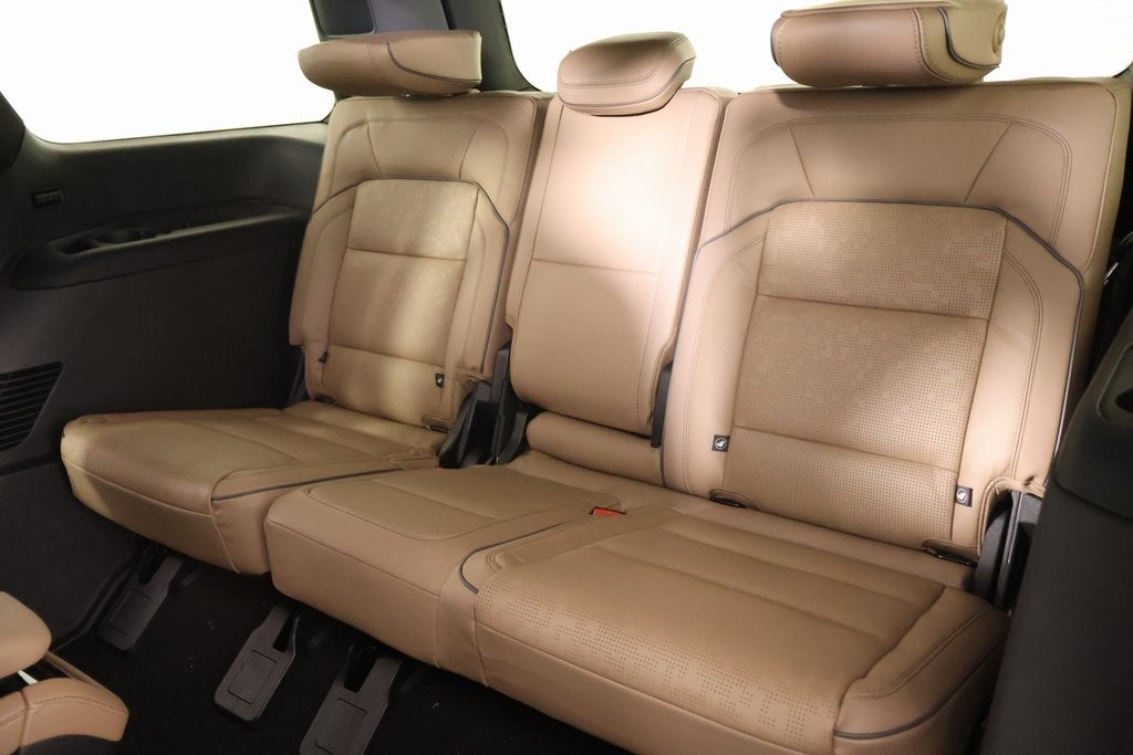 2025 Lincoln Navigator Black Label