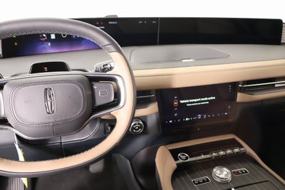 2025 Lincoln Navigator Black Label