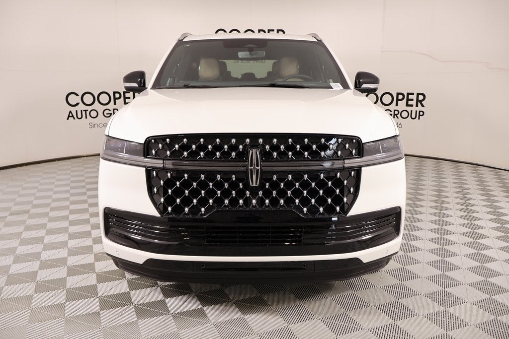 2025 Lincoln Navigator Black Label