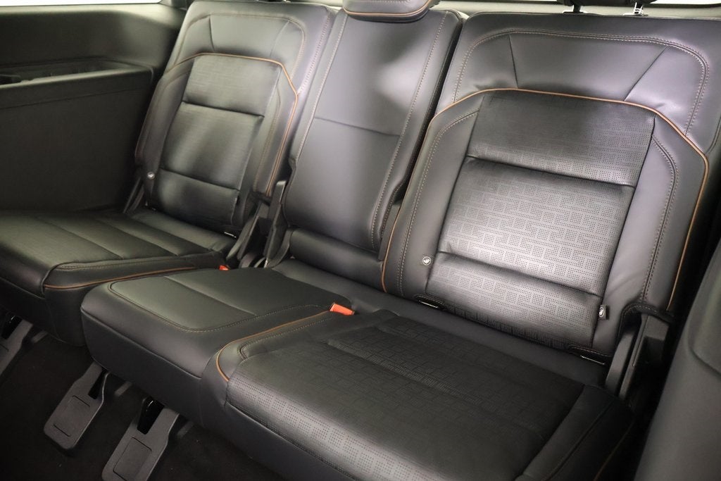 2025 Lincoln Navigator Black Label