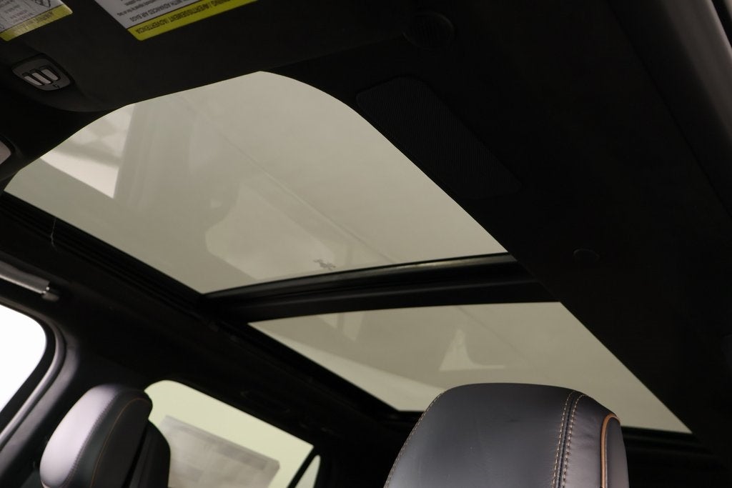 2025 Lincoln Navigator Black Label