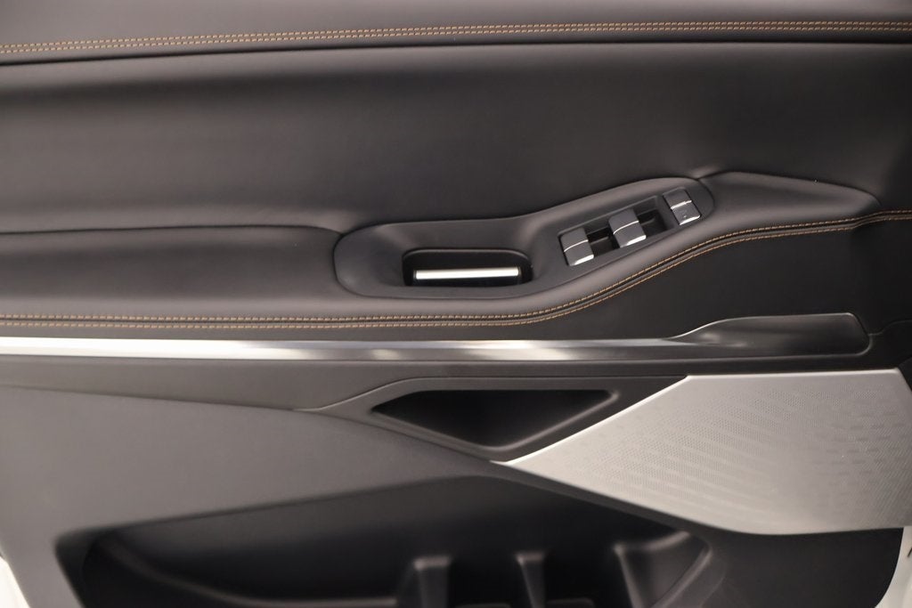 2025 Lincoln Navigator Black Label