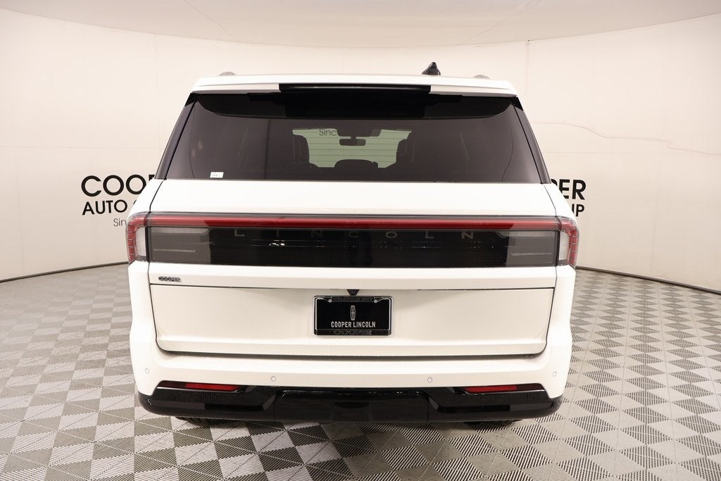 2025 Lincoln Navigator Black Label