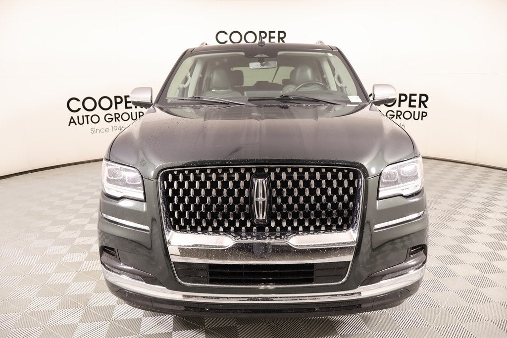 2022 Lincoln Navigator Black Label