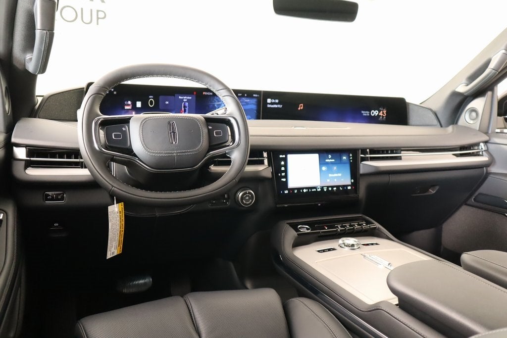 2025 Lincoln Navigator L Reserve