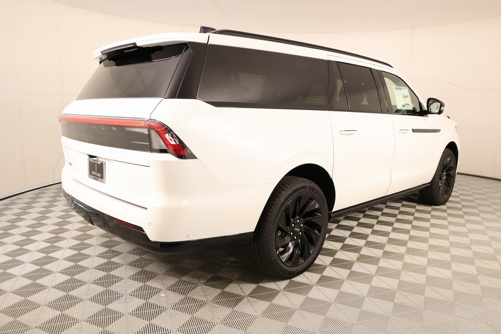 2025 Lincoln Navigator L Reserve