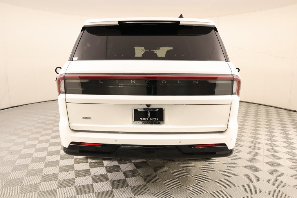 2025 Lincoln Navigator L Reserve